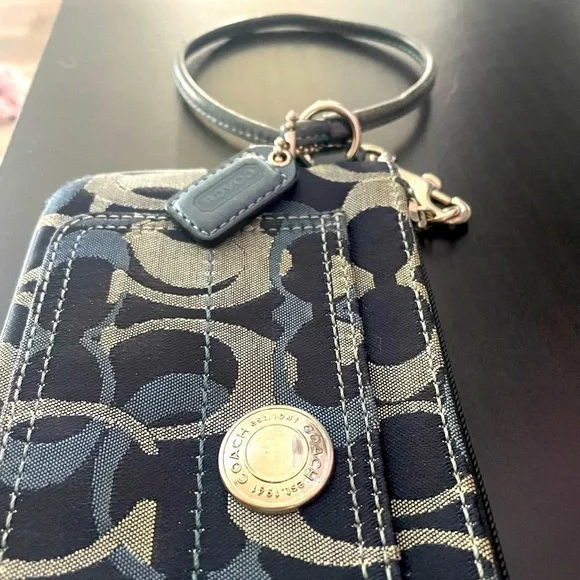 Blue Coach Wristlet - Picture 4 of 4
